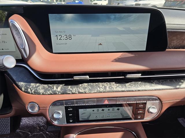 new 2025 Genesis G90 car, priced at $102,245