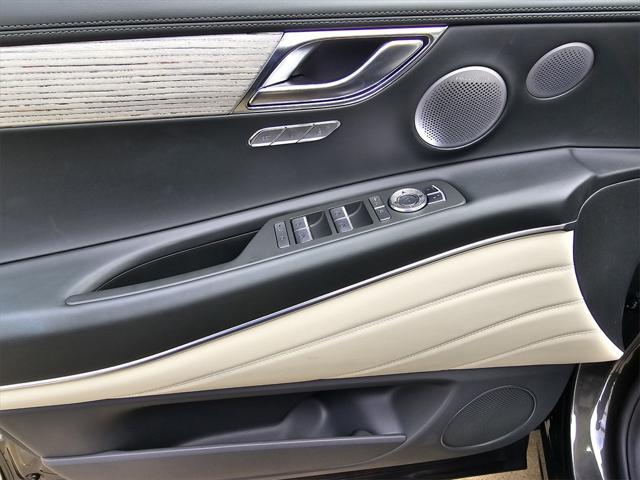 new 2025 Genesis GV80 car