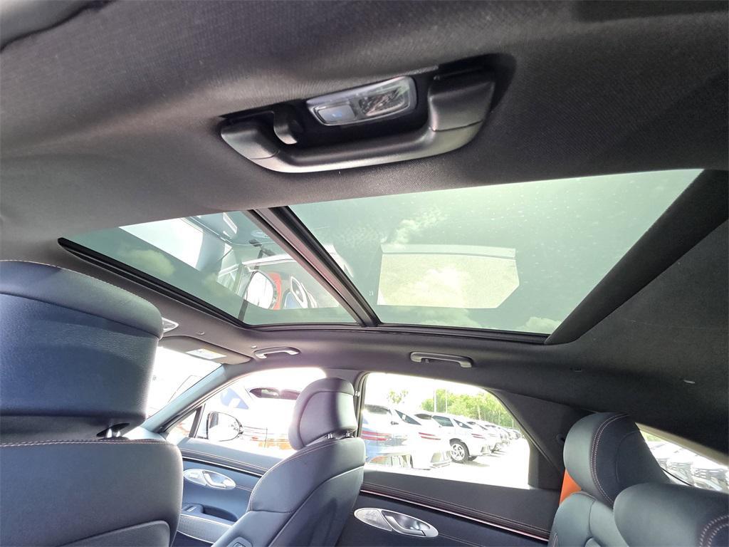 new 2026 Genesis GV70 car