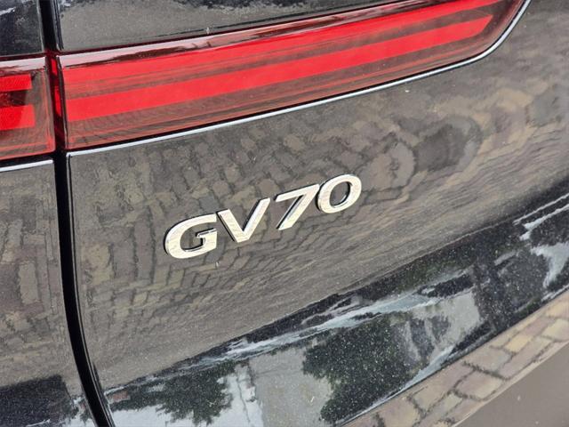 new 2025 Genesis GV70 car