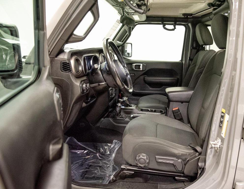 used 2020 Jeep Wrangler Unlimited car, priced at $25,995