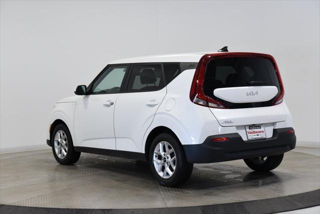 used 2022 Kia Soul car, priced at $17,472