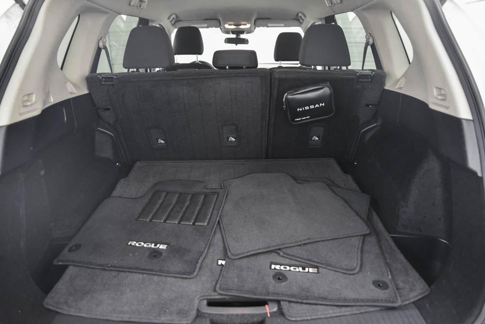 used 2023 Nissan Rogue car, priced at $21,789