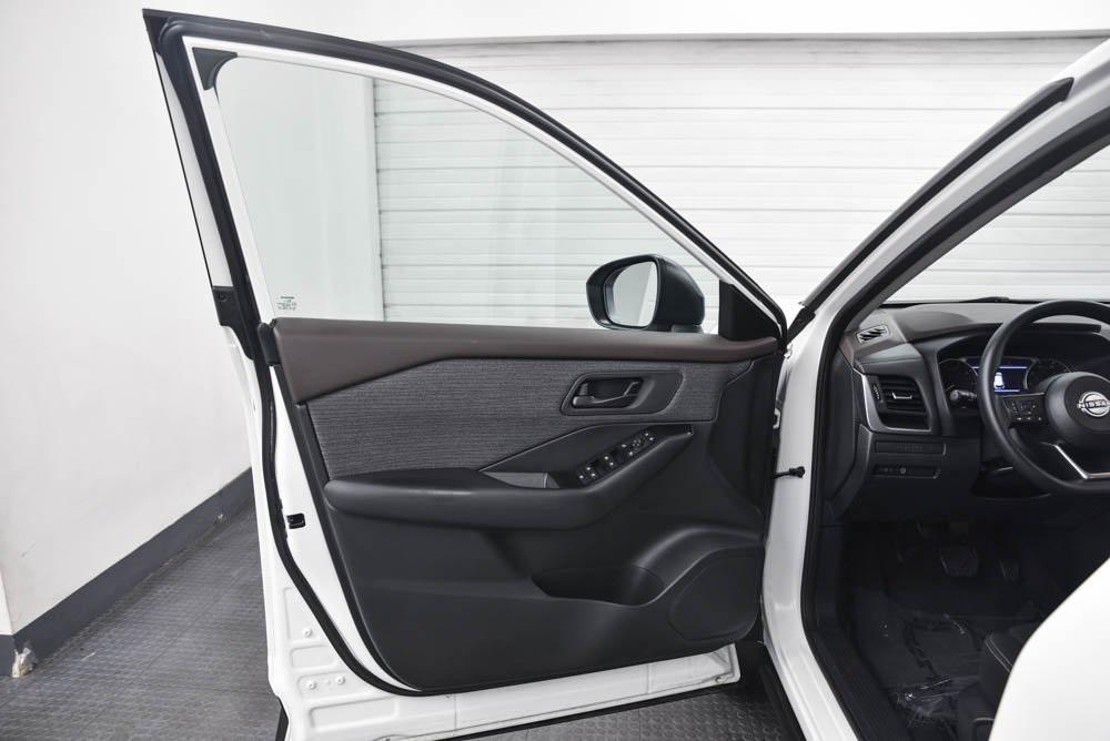 used 2023 Nissan Rogue car, priced at $21,789