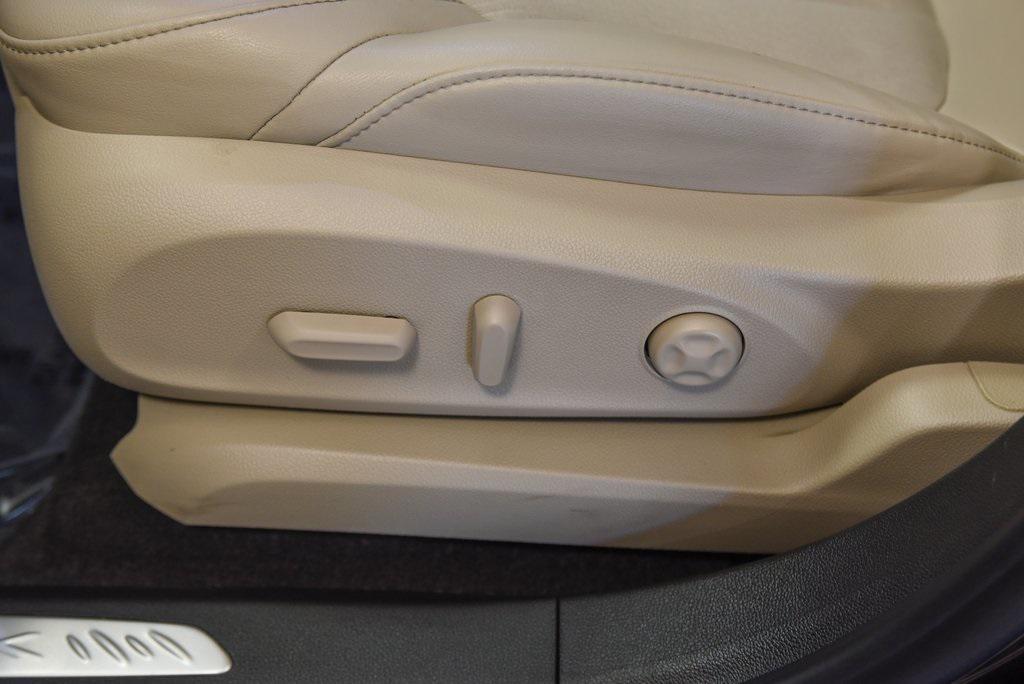used 2019 Buick Envision car, priced at $19,772