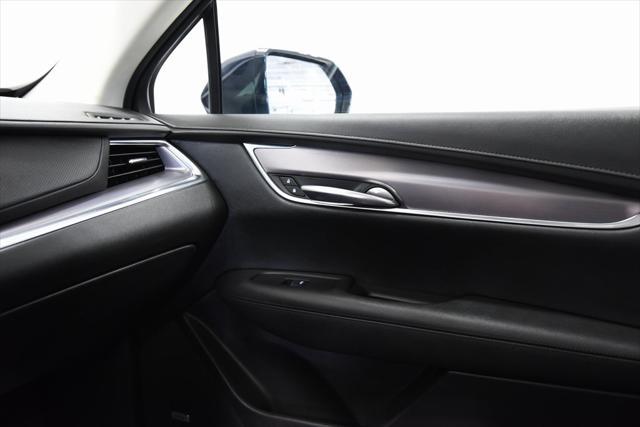 used 2017 Cadillac XT5 car, priced at $15,995