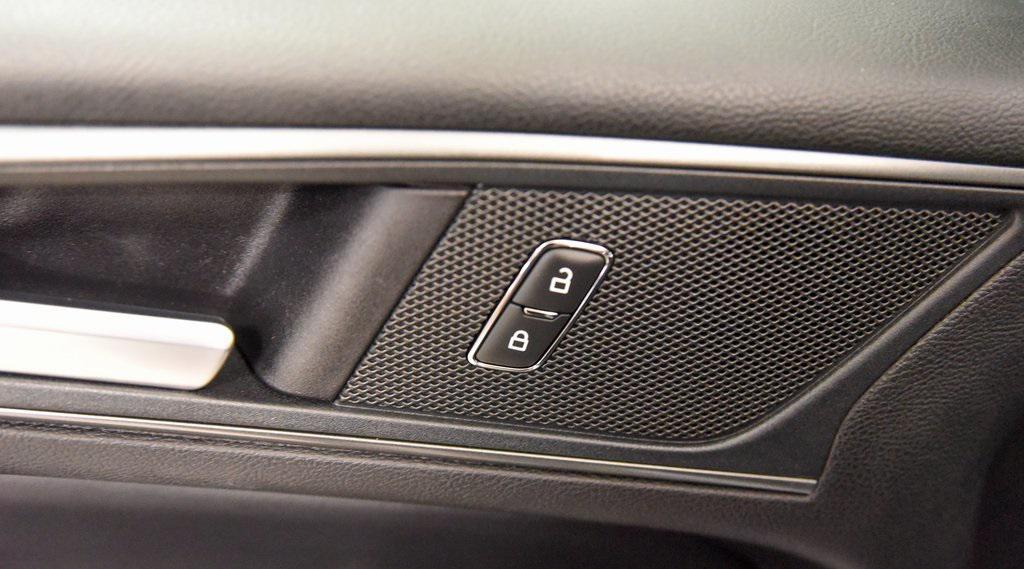 used 2021 Ford Edge car, priced at $16,272