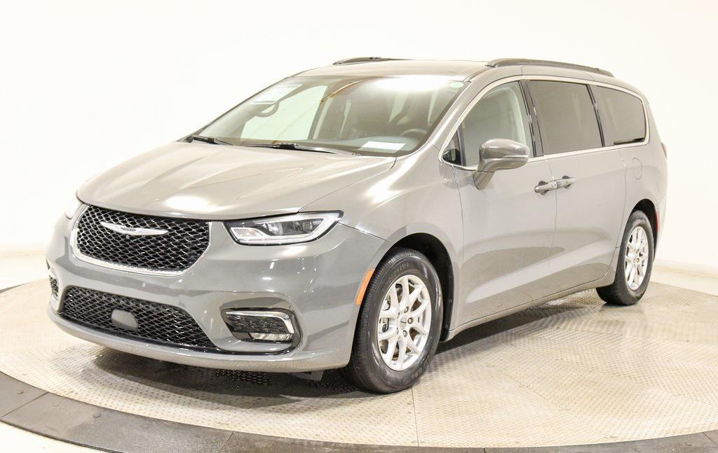 used 2022 Chrysler Pacifica car, priced at $23,441