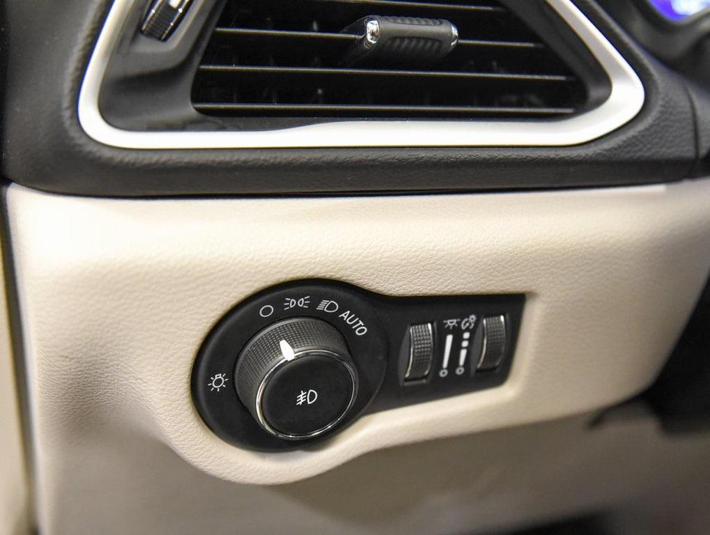 used 2022 Chrysler Pacifica car, priced at $23,441