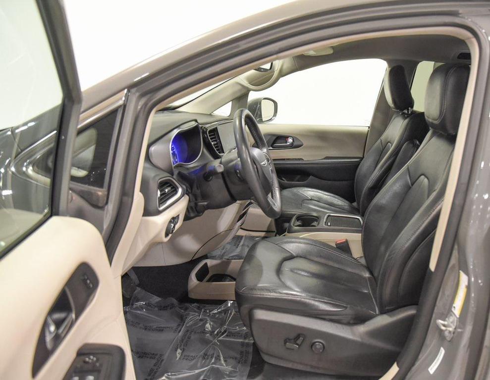 used 2022 Chrysler Pacifica car, priced at $23,441