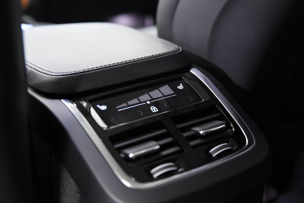 used 2023 Volvo XC90 car, priced at $33,589