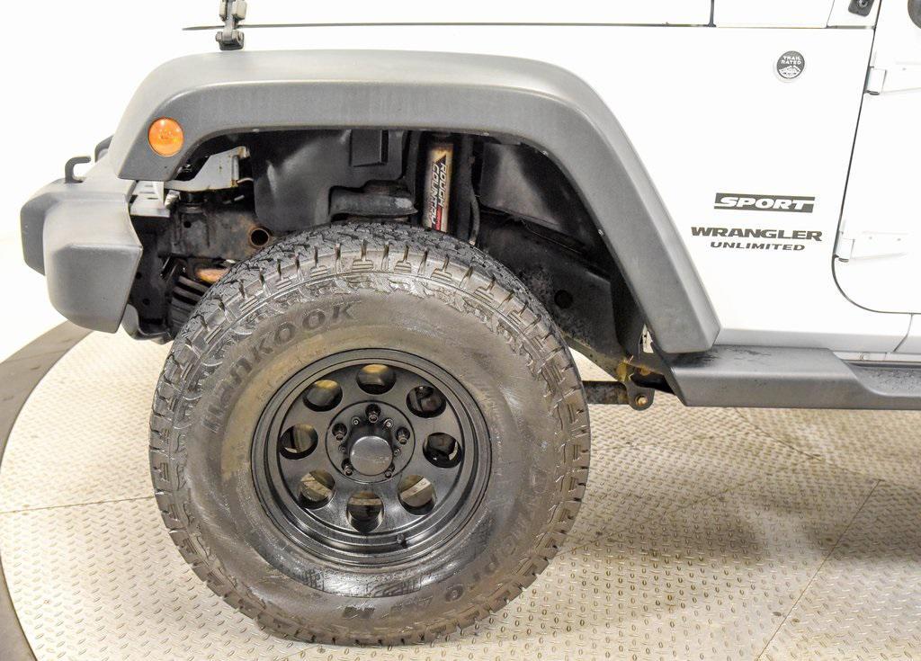 used 2015 Jeep Wrangler Unlimited car, priced at $17,489