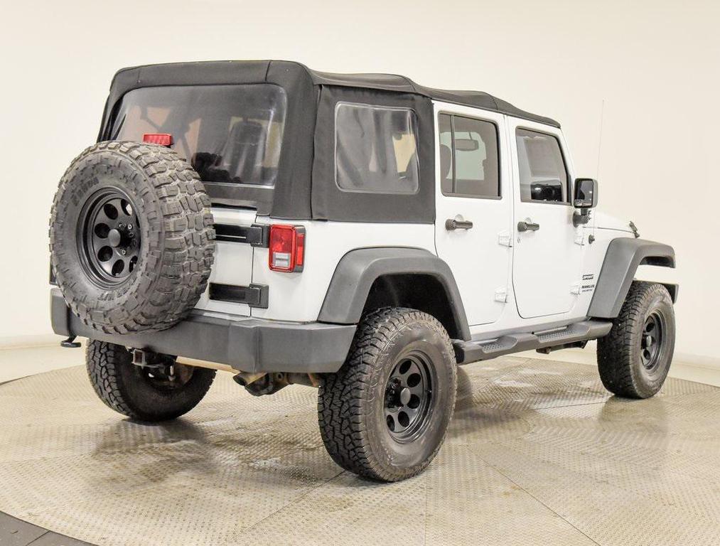 used 2015 Jeep Wrangler Unlimited car, priced at $17,489