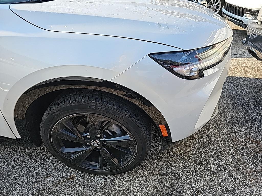 used 2023 Buick Envision car, priced at $26,995