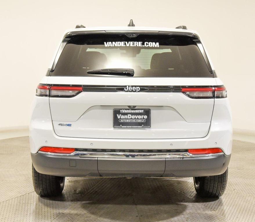 used 2024 Jeep Grand Cherokee 4xe car, priced at $32,472