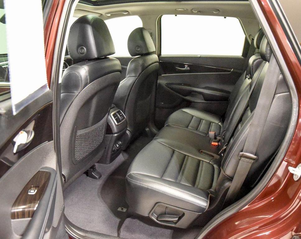 used 2019 Kia Sorento car, priced at $15,589
