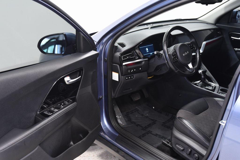 used 2022 Kia Niro Plug-In Hybrid car, priced at $16,441