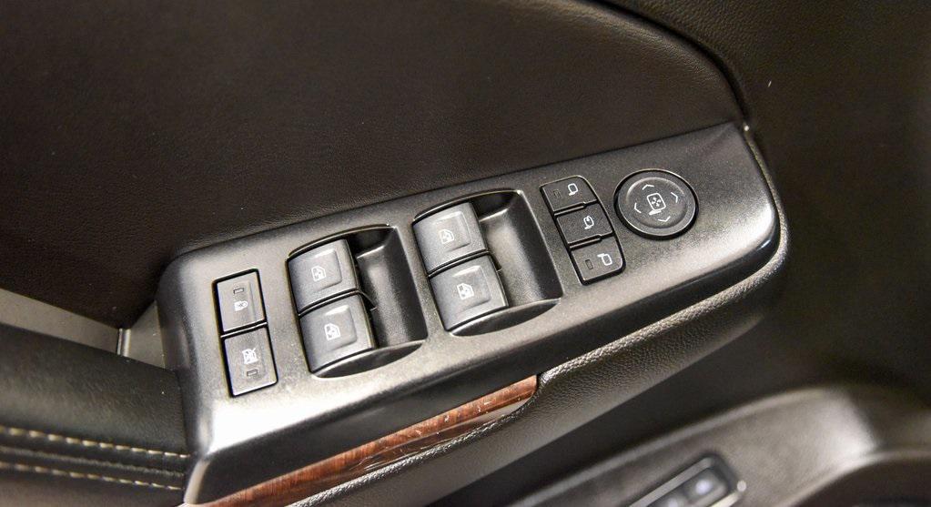 used 2019 GMC Yukon XL car, priced at $26,972