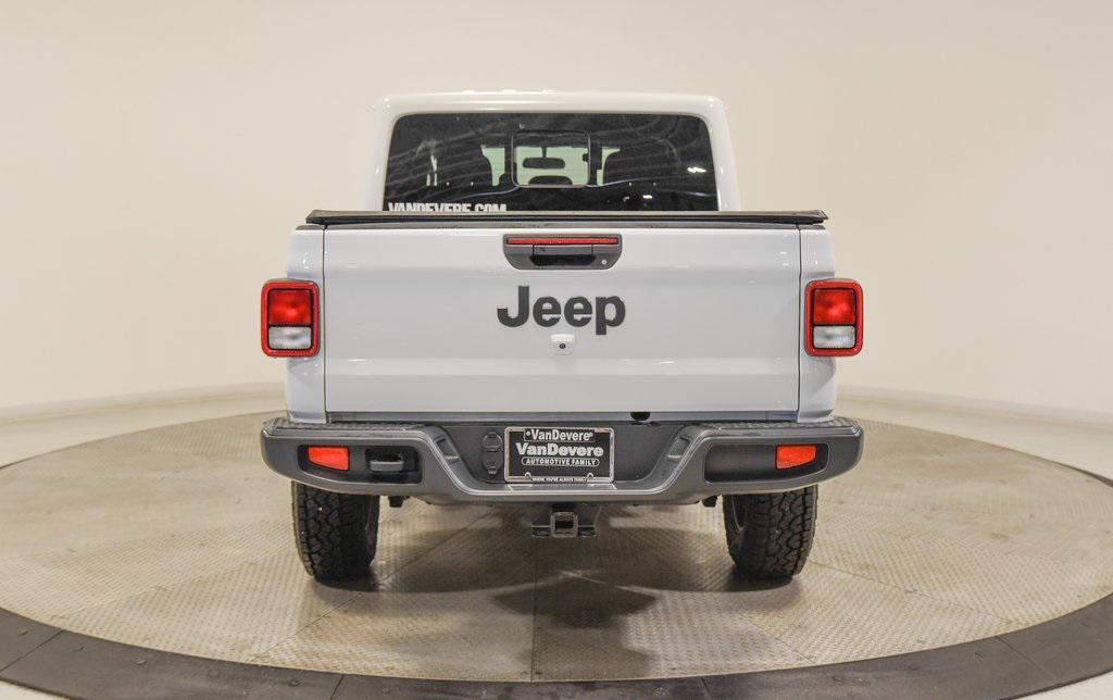 used 2022 Jeep Gladiator car, priced at $29,589