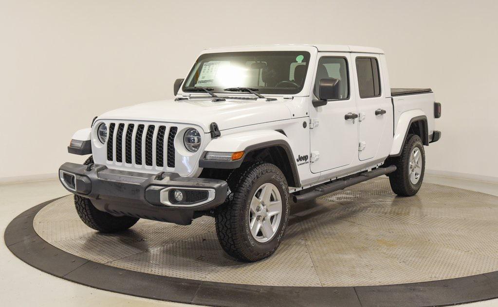 used 2022 Jeep Gladiator car, priced at $29,589