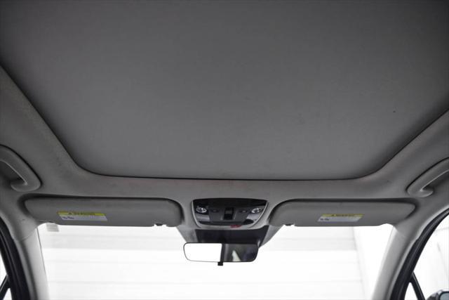 used 2022 Kia Sorento car, priced at $28,441