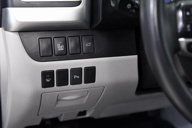used 2016 Toyota Highlander car, priced at $18,189
