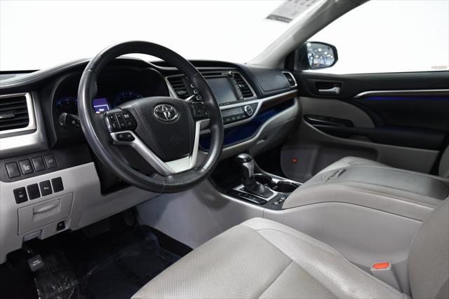 used 2016 Toyota Highlander car, priced at $18,189