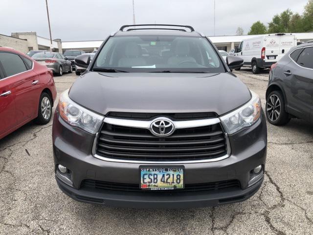 used 2016 Toyota Highlander car, priced at $19,995