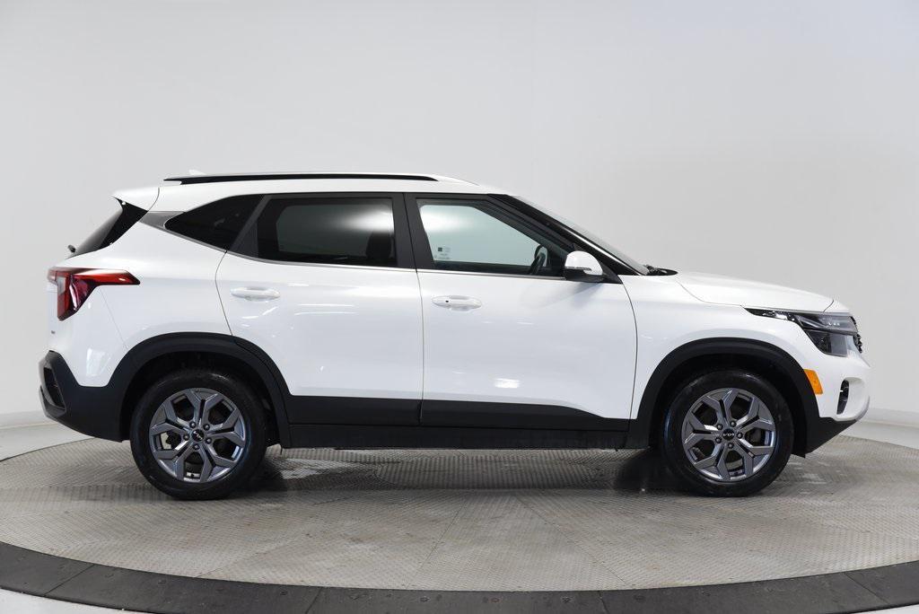 used 2024 Kia Seltos car, priced at $23,772