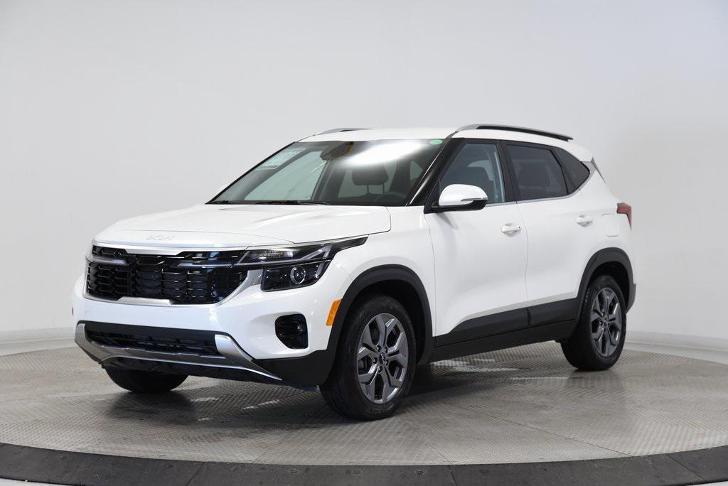 used 2024 Kia Seltos car, priced at $23,772