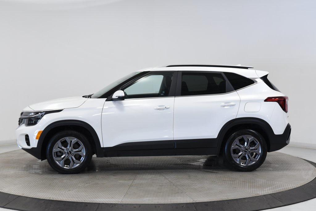 used 2024 Kia Seltos car, priced at $23,772