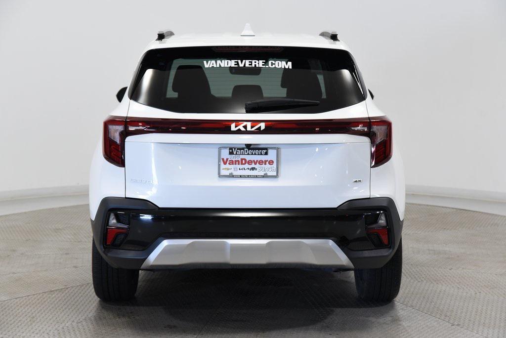 used 2024 Kia Seltos car, priced at $23,772