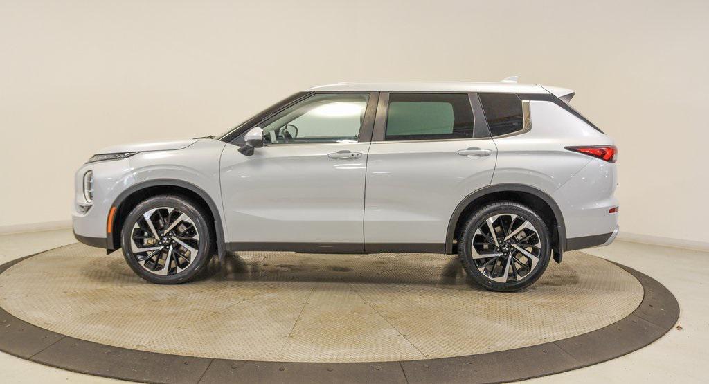 used 2023 Mitsubishi Outlander car, priced at $21,141