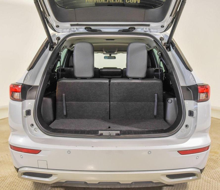 used 2023 Mitsubishi Outlander car, priced at $21,141