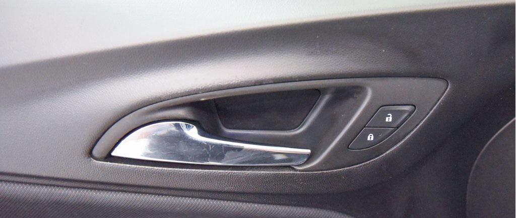 used 2022 Chevrolet Equinox car, priced at $23,995