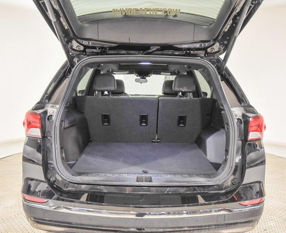 used 2022 Chevrolet Equinox car, priced at $23,995