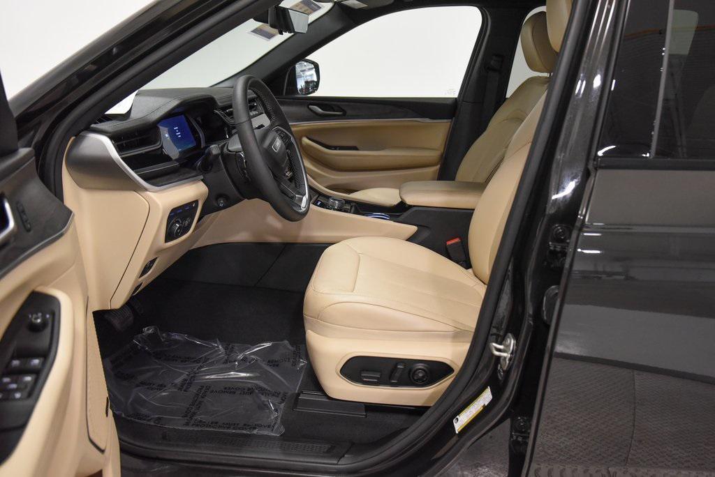 used 2023 Jeep Grand Cherokee 4xe car, priced at $30,989