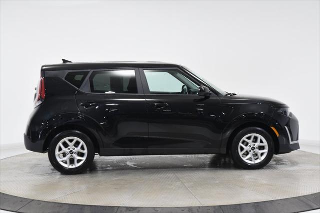 used 2023 Kia Soul car, priced at $17,772