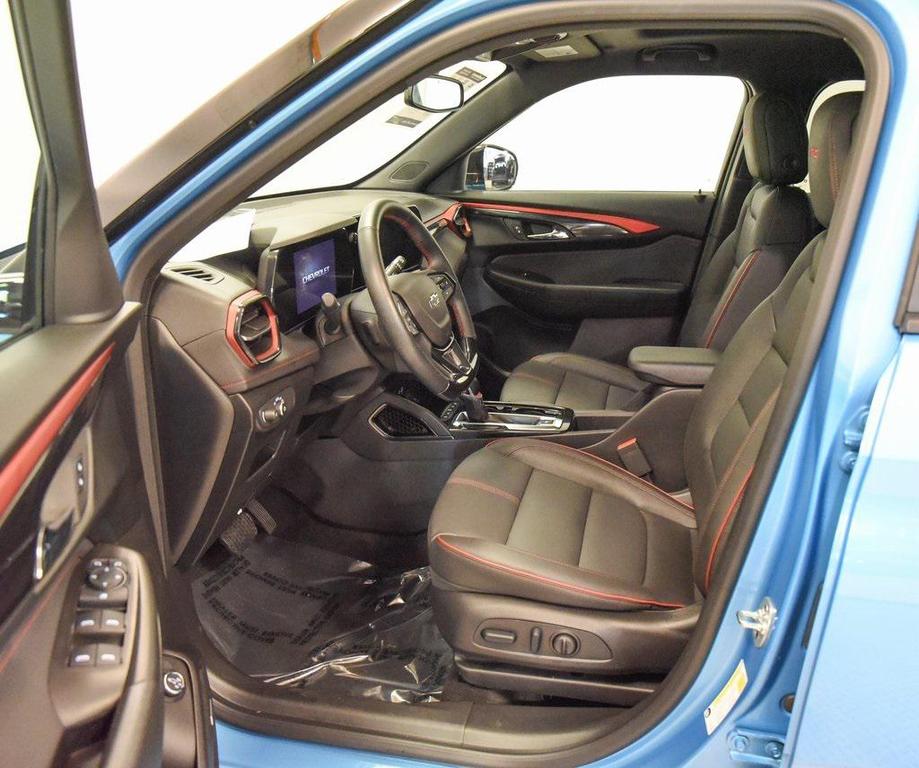 used 2025 Chevrolet TrailBlazer car, priced at $27,872