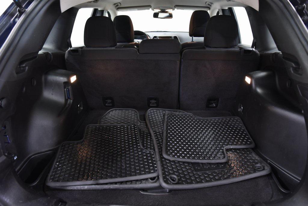 used 2014 Jeep Cherokee car, priced at $9,689