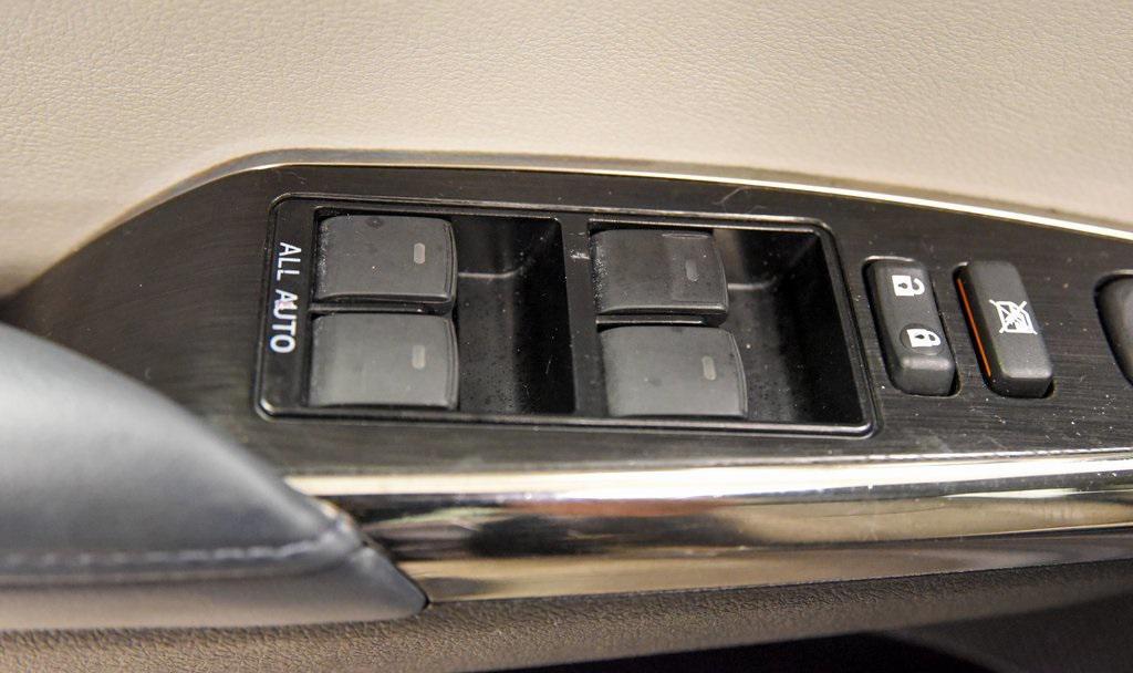 used 2014 Toyota Avalon car, priced at $20,995