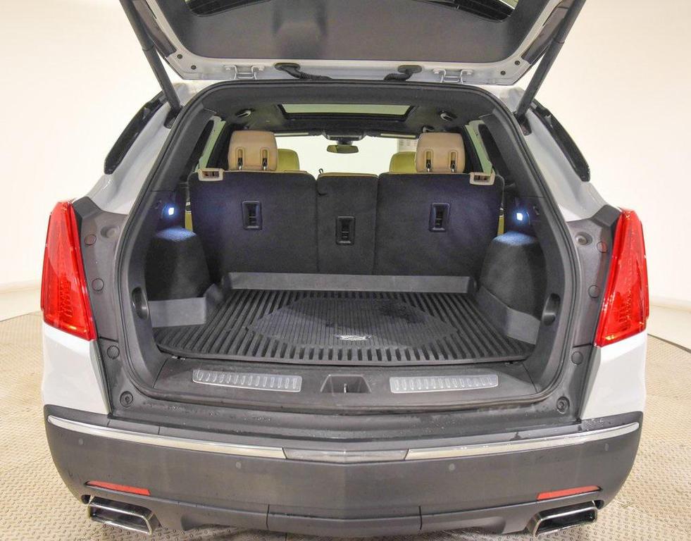 used 2019 Cadillac XT5 car, priced at $16,995