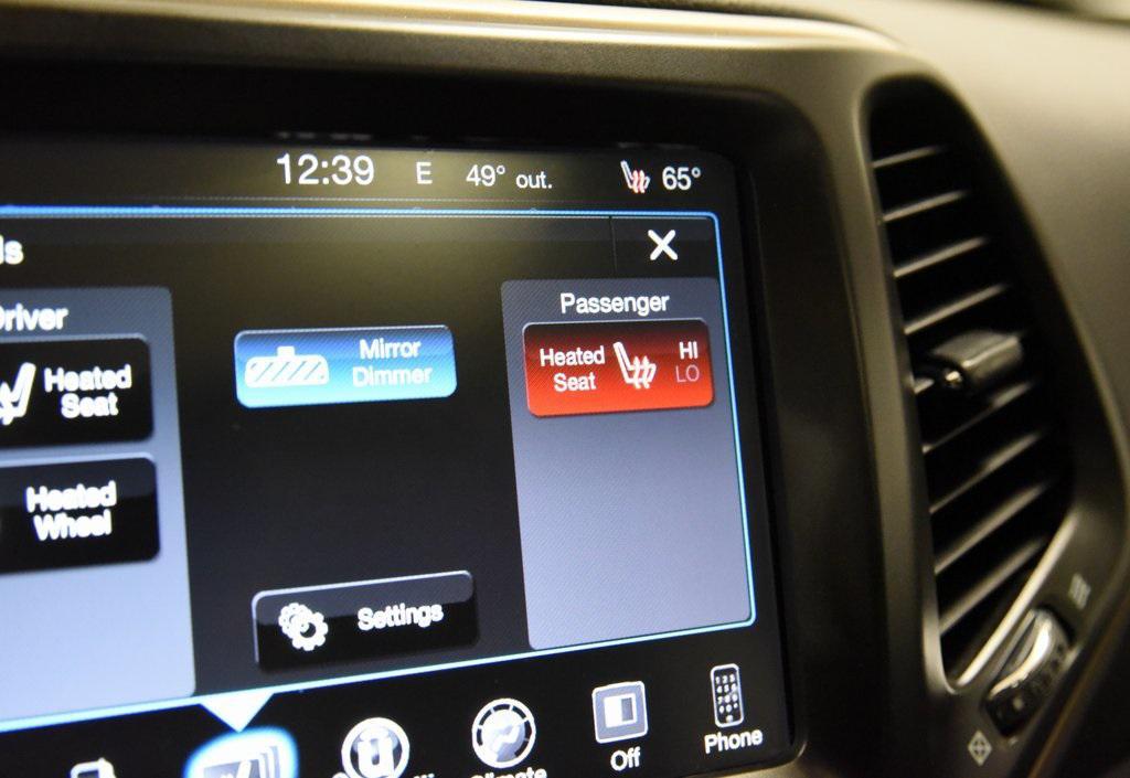 used 2018 Jeep Cherokee car, priced at $12,995