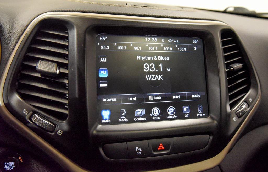 used 2018 Jeep Cherokee car, priced at $12,995