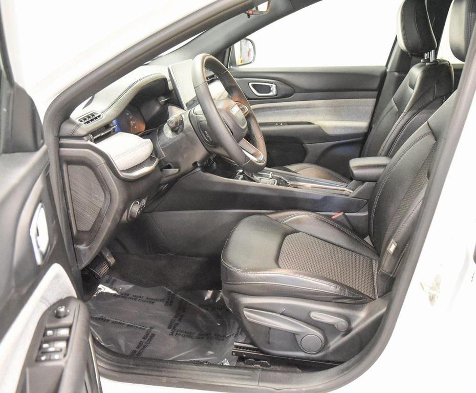 used 2024 Jeep Compass car, priced at $22,841