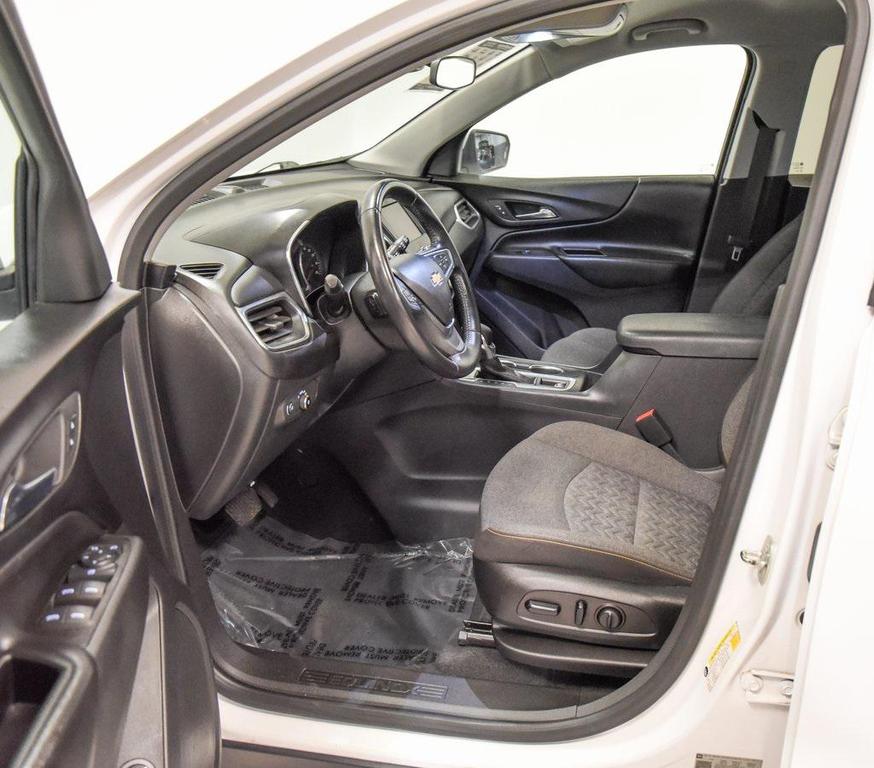 used 2022 Chevrolet Equinox car, priced at $17,241