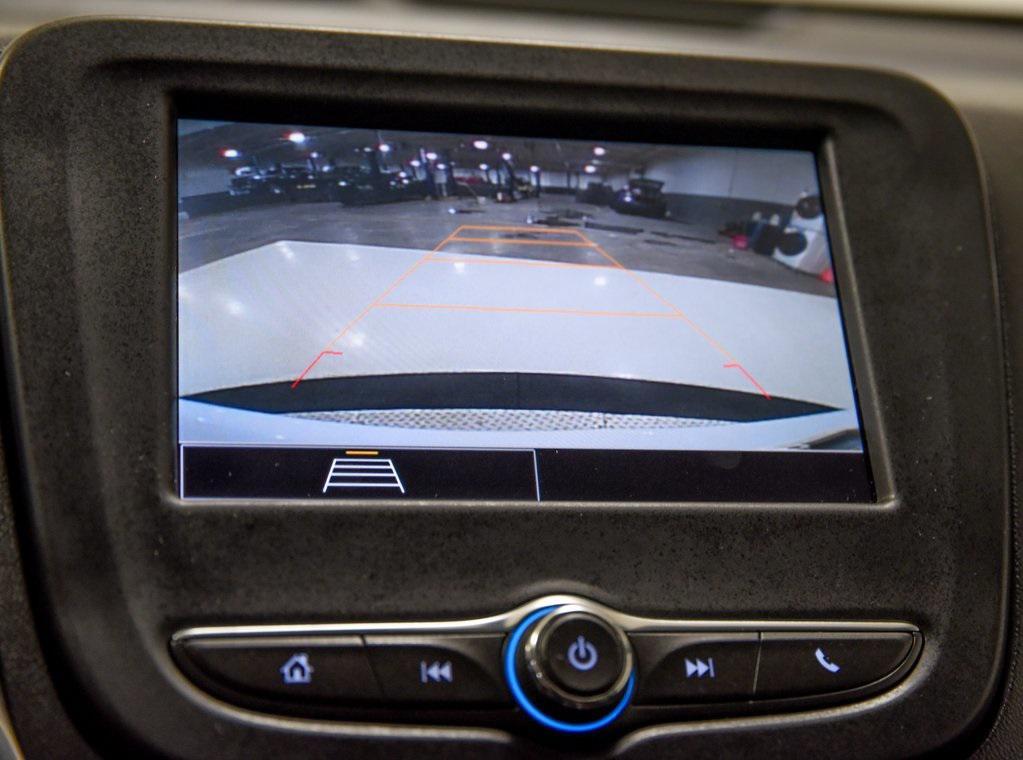 used 2022 Chevrolet Equinox car, priced at $17,241