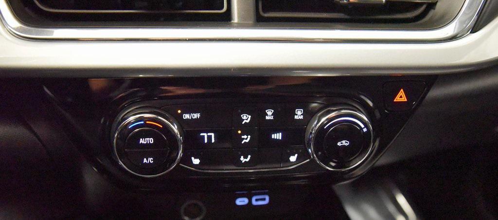 used 2025 Chevrolet Trax car, priced at $22,995