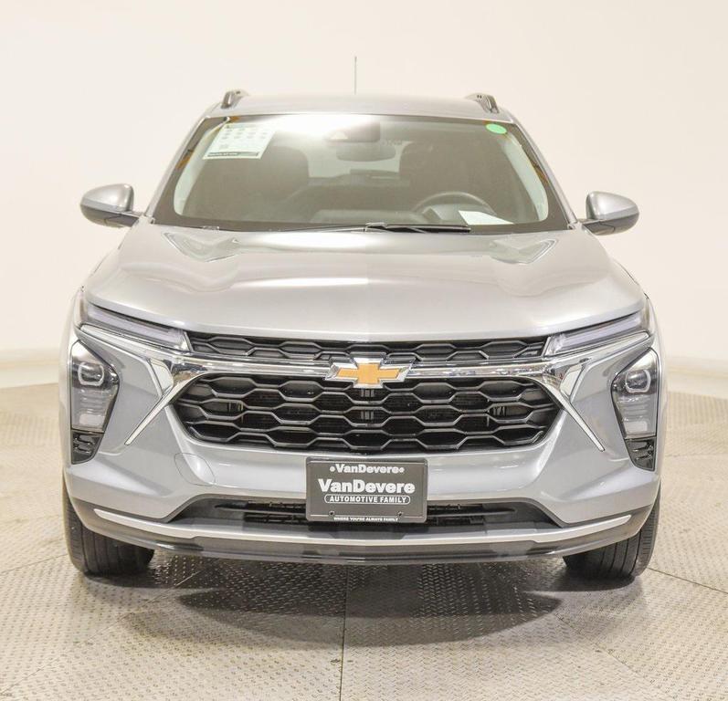used 2025 Chevrolet Trax car, priced at $22,995