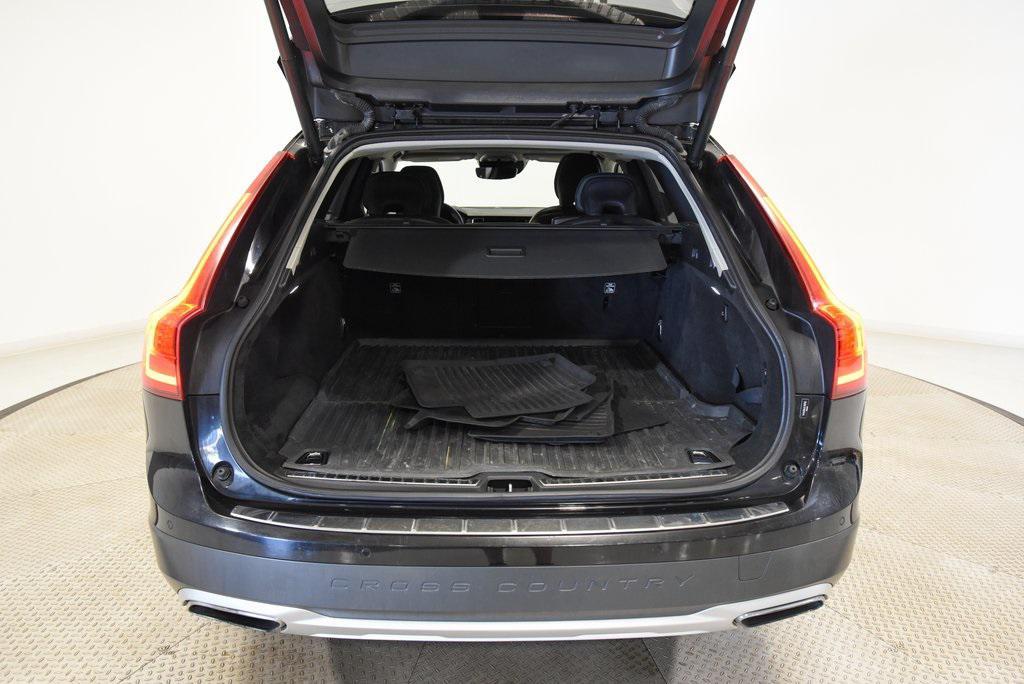 used 2020 Volvo V90 Cross Country car, priced at $25,672